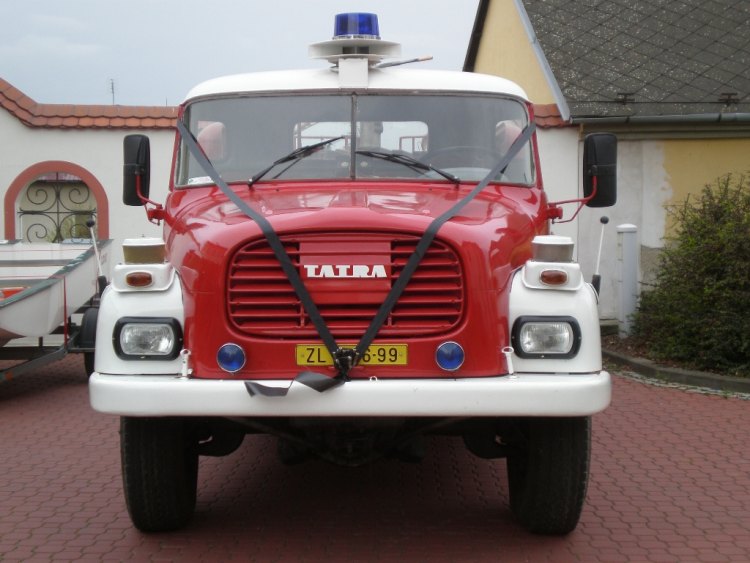 Tatra 148 CAS 32 prodána obci Hřivínův Újezd za 50 tis. Kč
